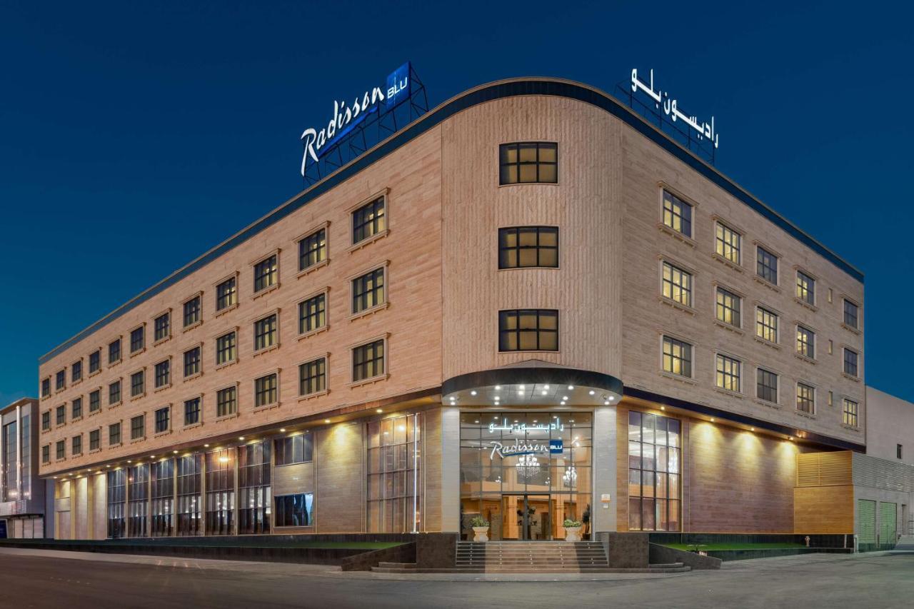 Radisson Blu Hotel, Buraidah Exterior foto
